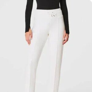 Spanx AirEssentials Luxe Tapered Pants